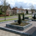 Koops-renovatie-bloembakken-in-de-voortuin-3